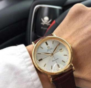 北京的奢侈品手表回收市场上伯爵手表回收价格